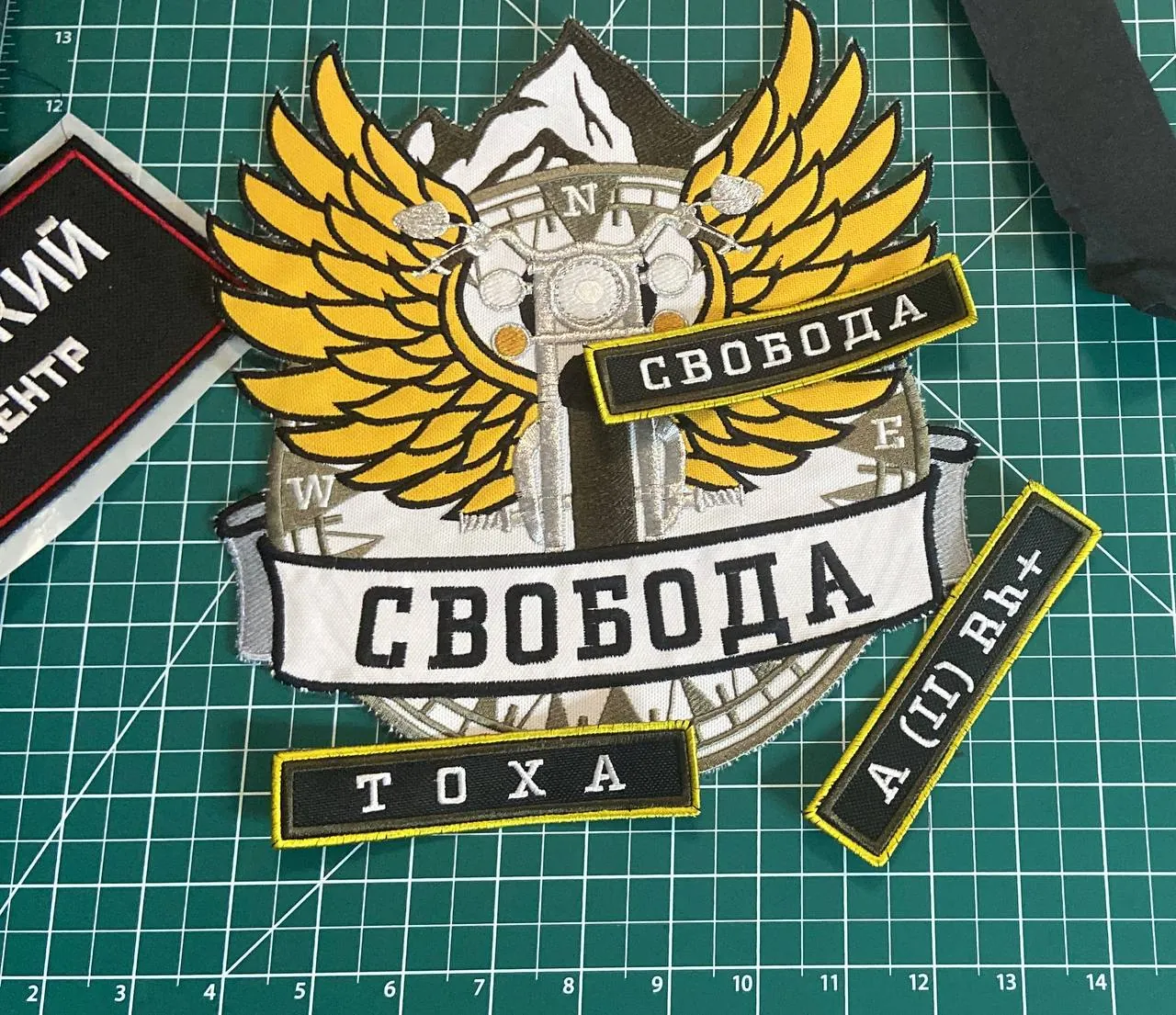 От шеврона до сезонного мотомерча
