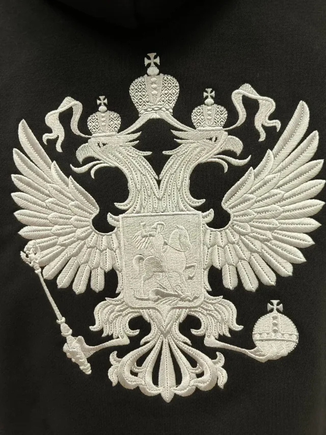 Вышивка герба РФ на зипке